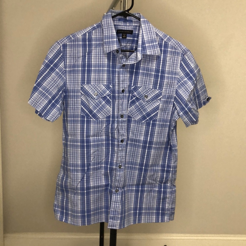 Banana Republic Button up shirt